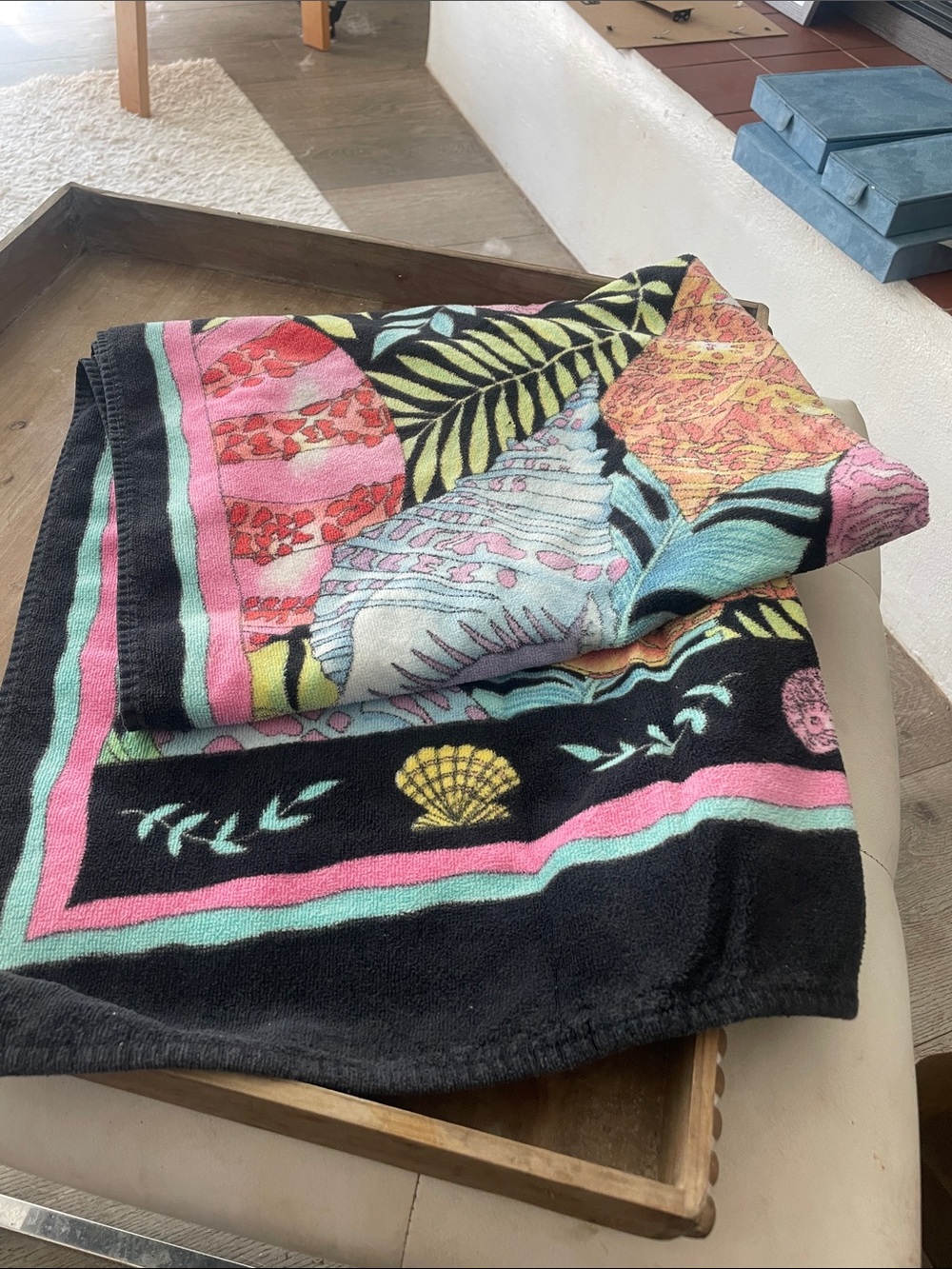 ANDREA S Terri Tori Beach Towel vintage with Pink, Teal, Yellow Shell Motif